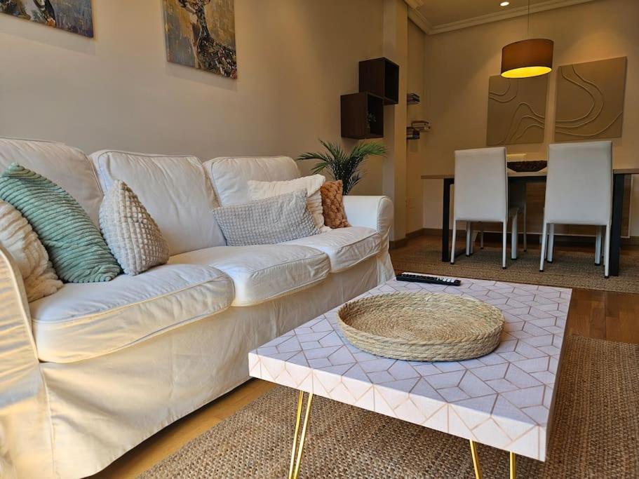 647a Tranquilo Y Moderno Apto Apartamento